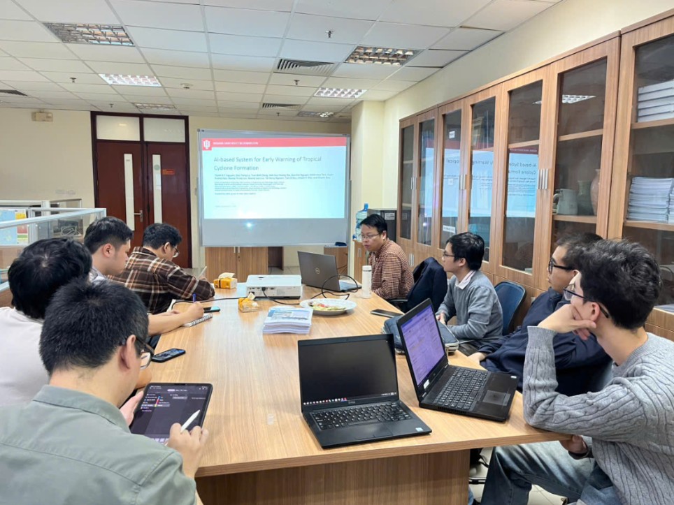 Chuyển giao Công nghệ-Ứng dụng Học máy và Dự báo Sự hình thành Bão tại Trung tâm KTTV Quốc gia
